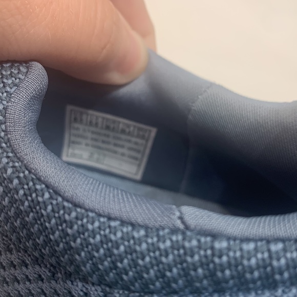 Skechers memory foam sneakers - Picture 5 of 9